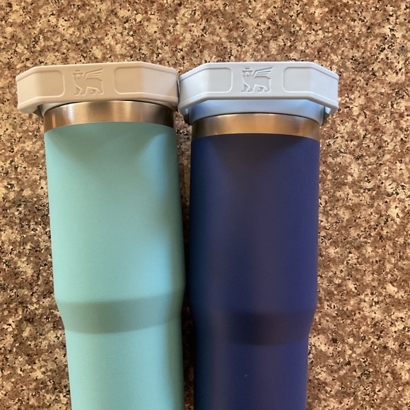 Stanley The ICEFLOW Flip Straw Tumblers 30 oz SET OF 2 - Picture 6 of 9